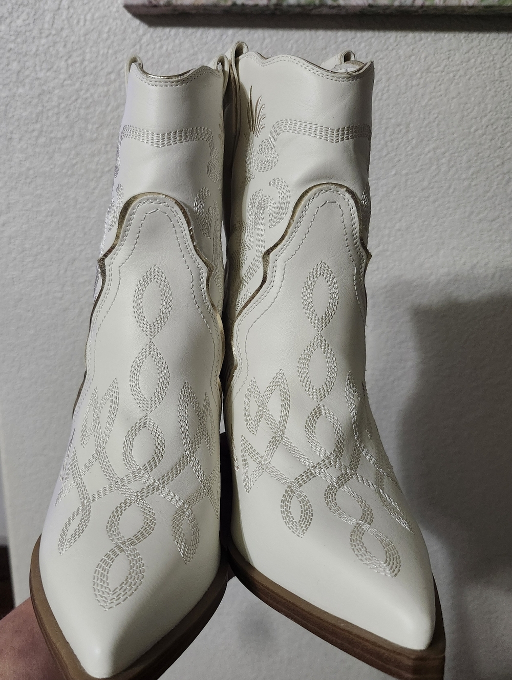 MIA Cream Western Embroidered Pointed-Ankle Boots